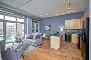 950 W Monroe St #514 - Photo 1 of 1