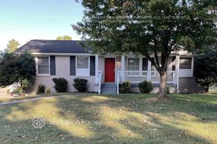 640 Des Moines Dr - Photo 1 of 1