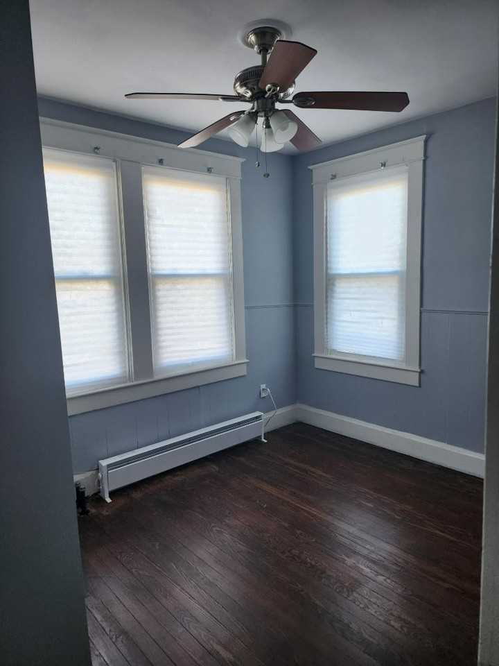 Glenmore Ave - Photo 6 of 20