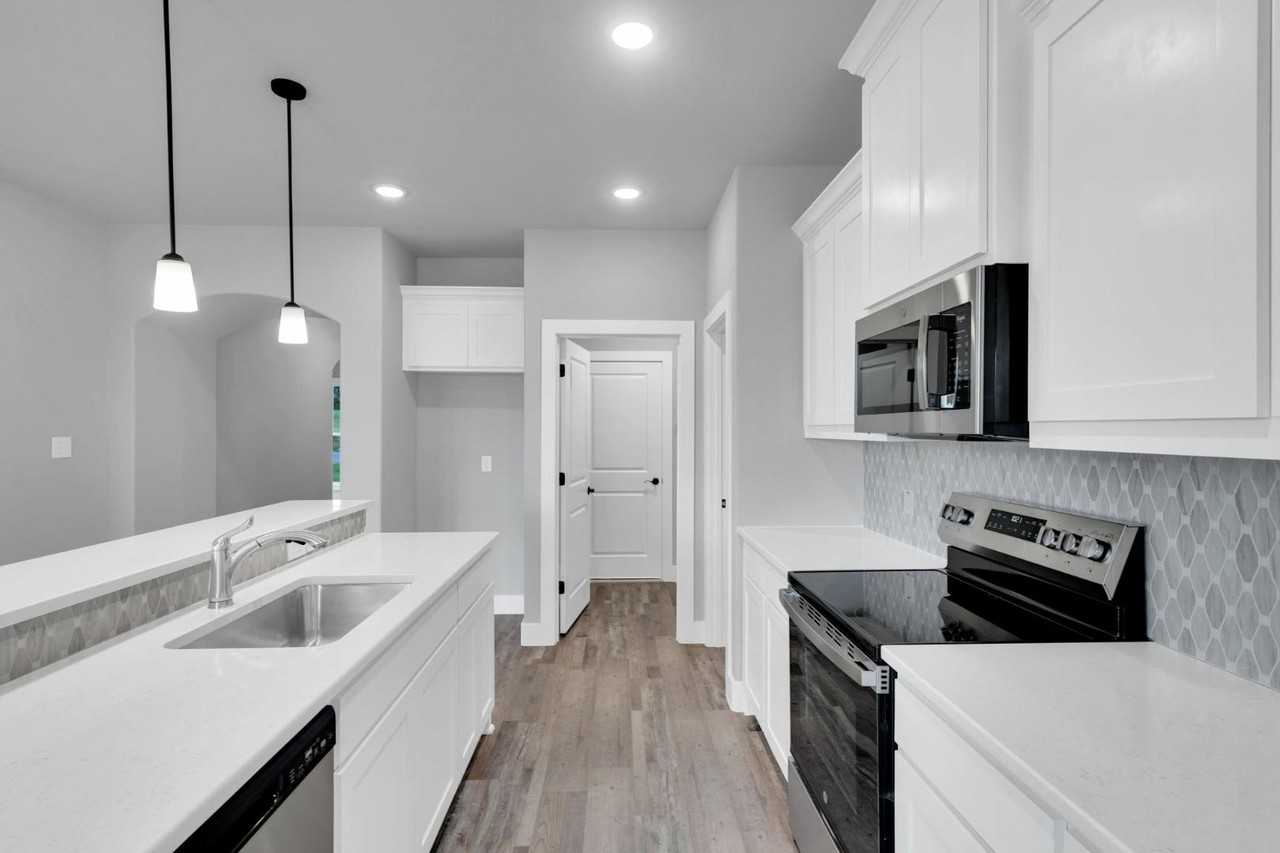 Church St - Photo 3 of 10