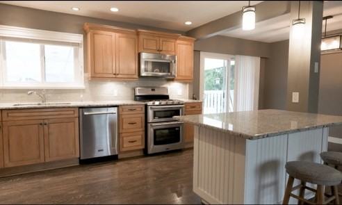 120 502-120 Esplanade Avenue #1 - Photo 2 of 9