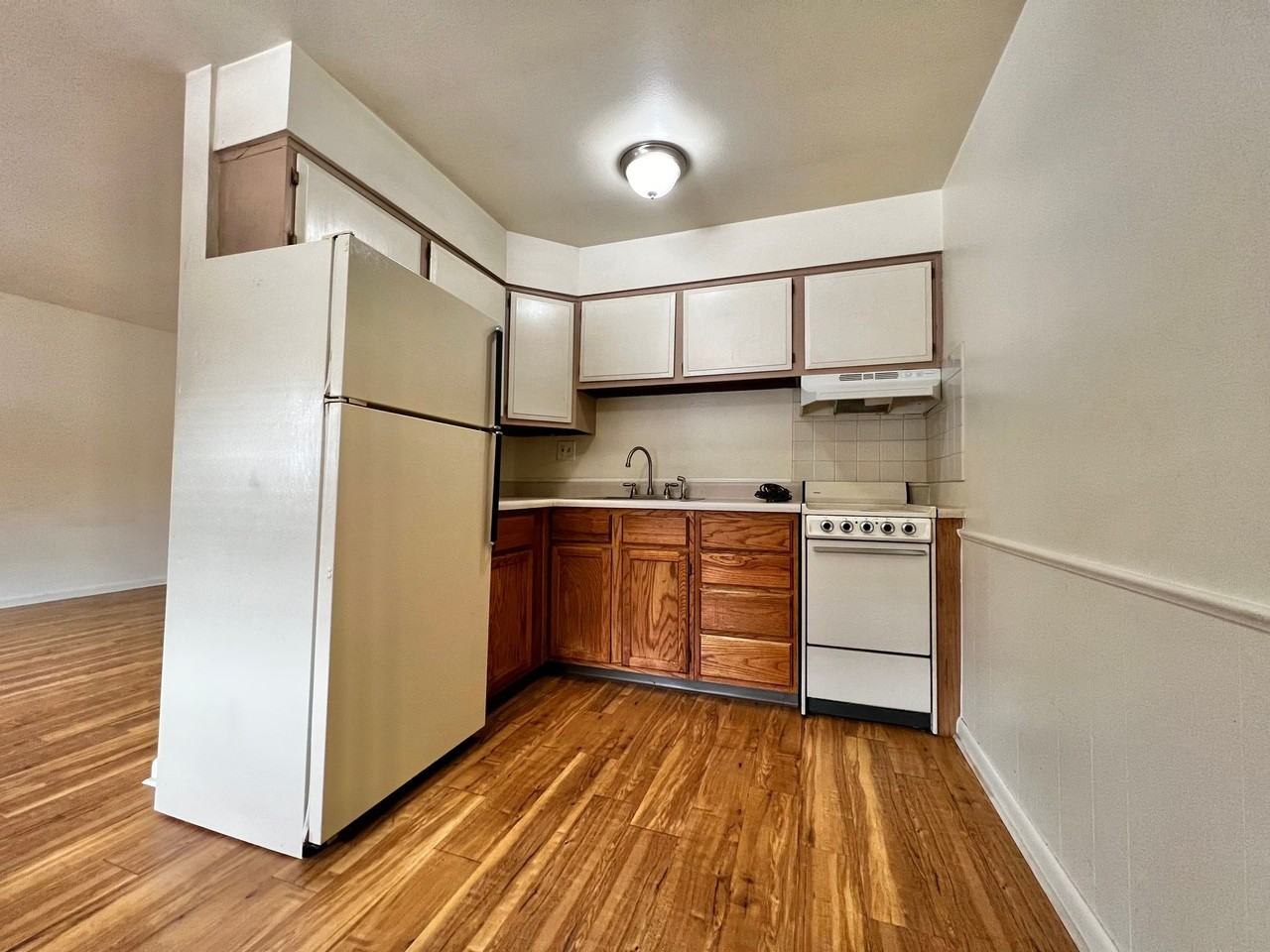 Emigh1001 (KC-AM) - Photo 3 of 12