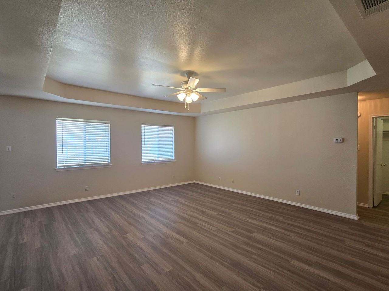 3505 Westview Dr - Photo 6 of 19