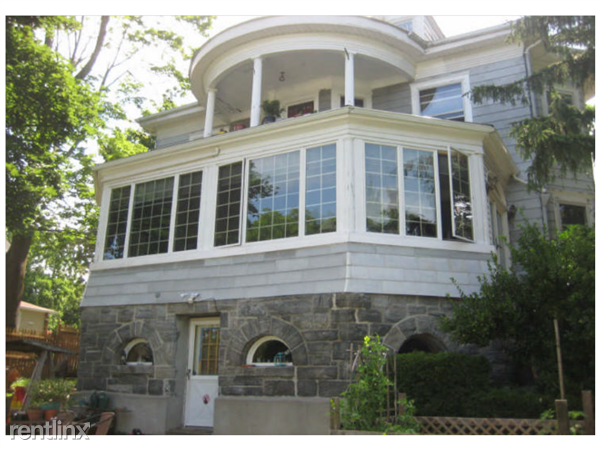 104 Grove St - Photo 2 of 13