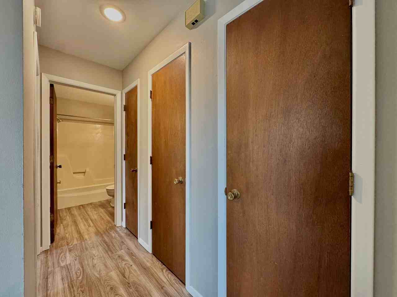 Eagle Rock 2 - Photo 7 of 13