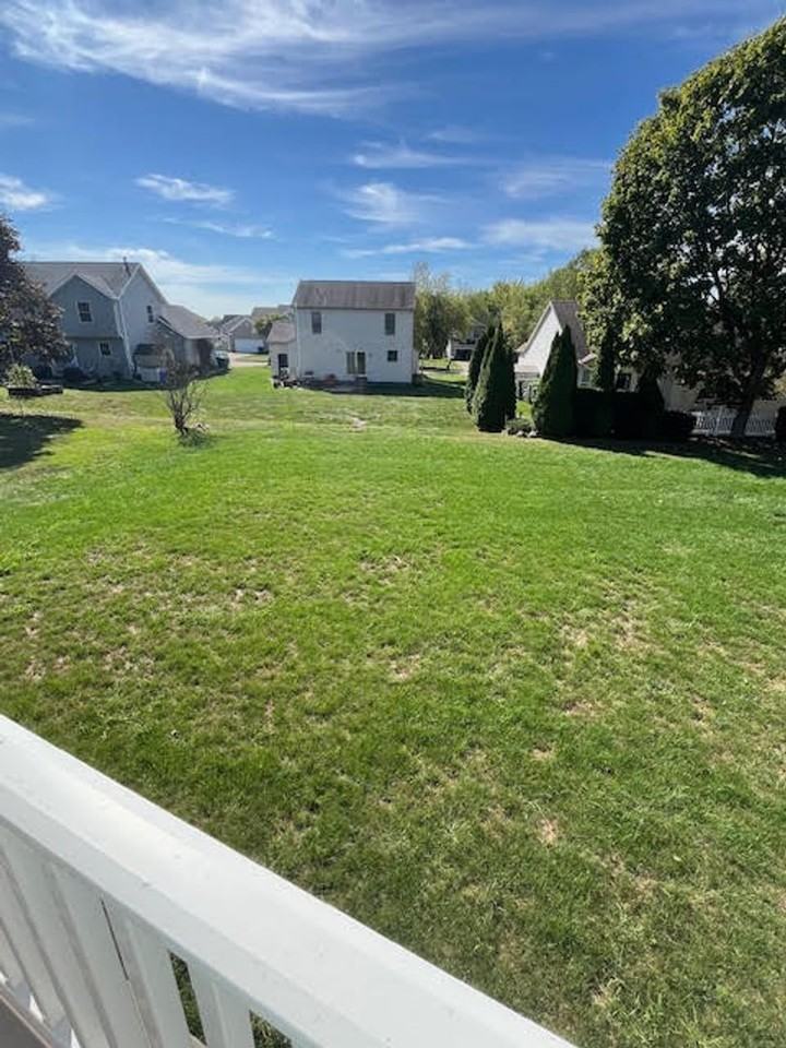 149 Southpark Dr - Photo 3 of 39