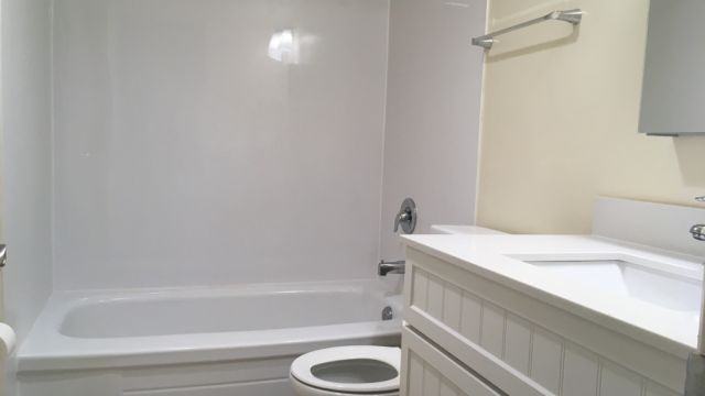 912 Selkirk Avenue #403 - Photo 5 of 26