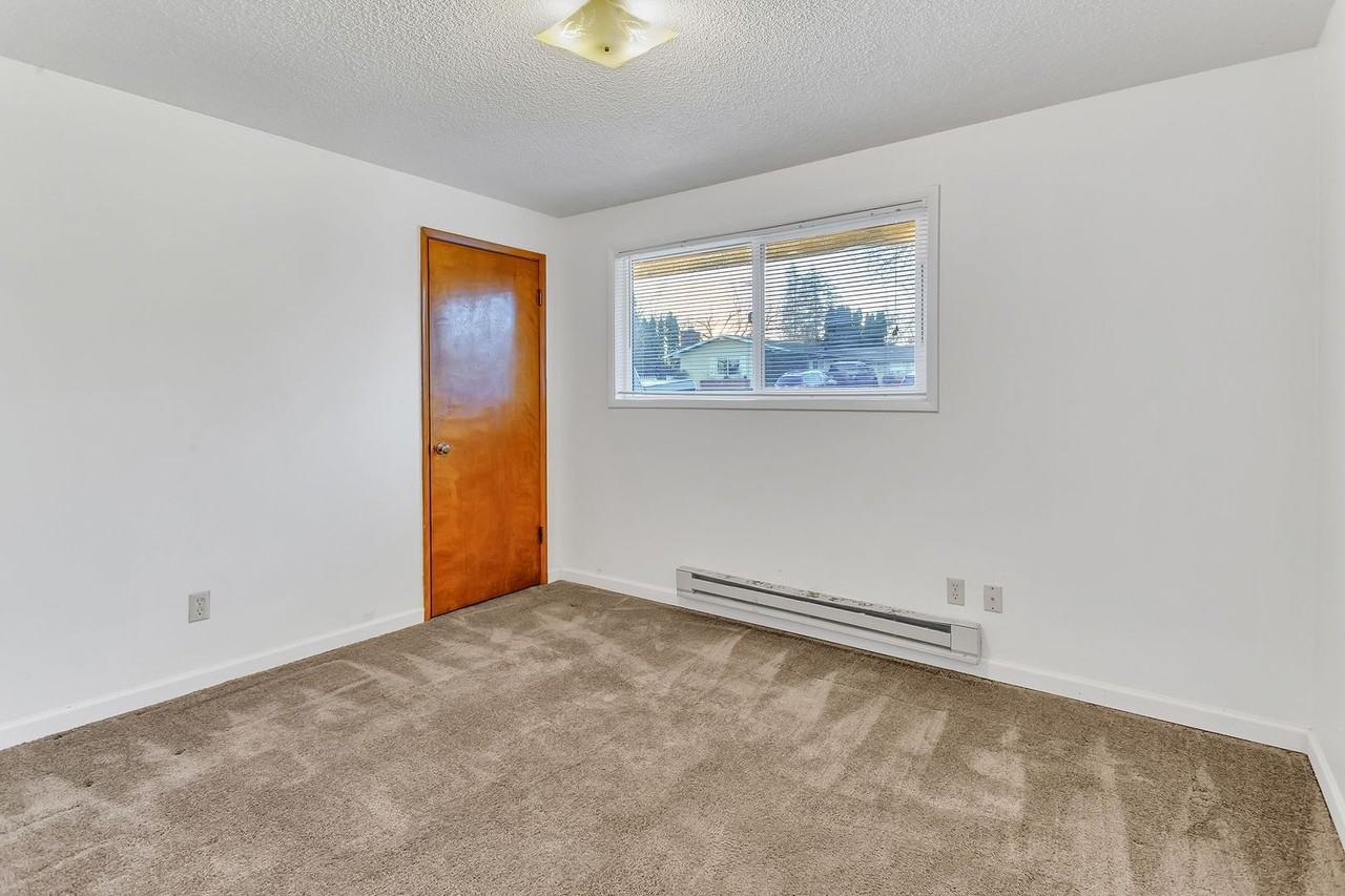 King Blvd Apartments - Photo 7 of 45