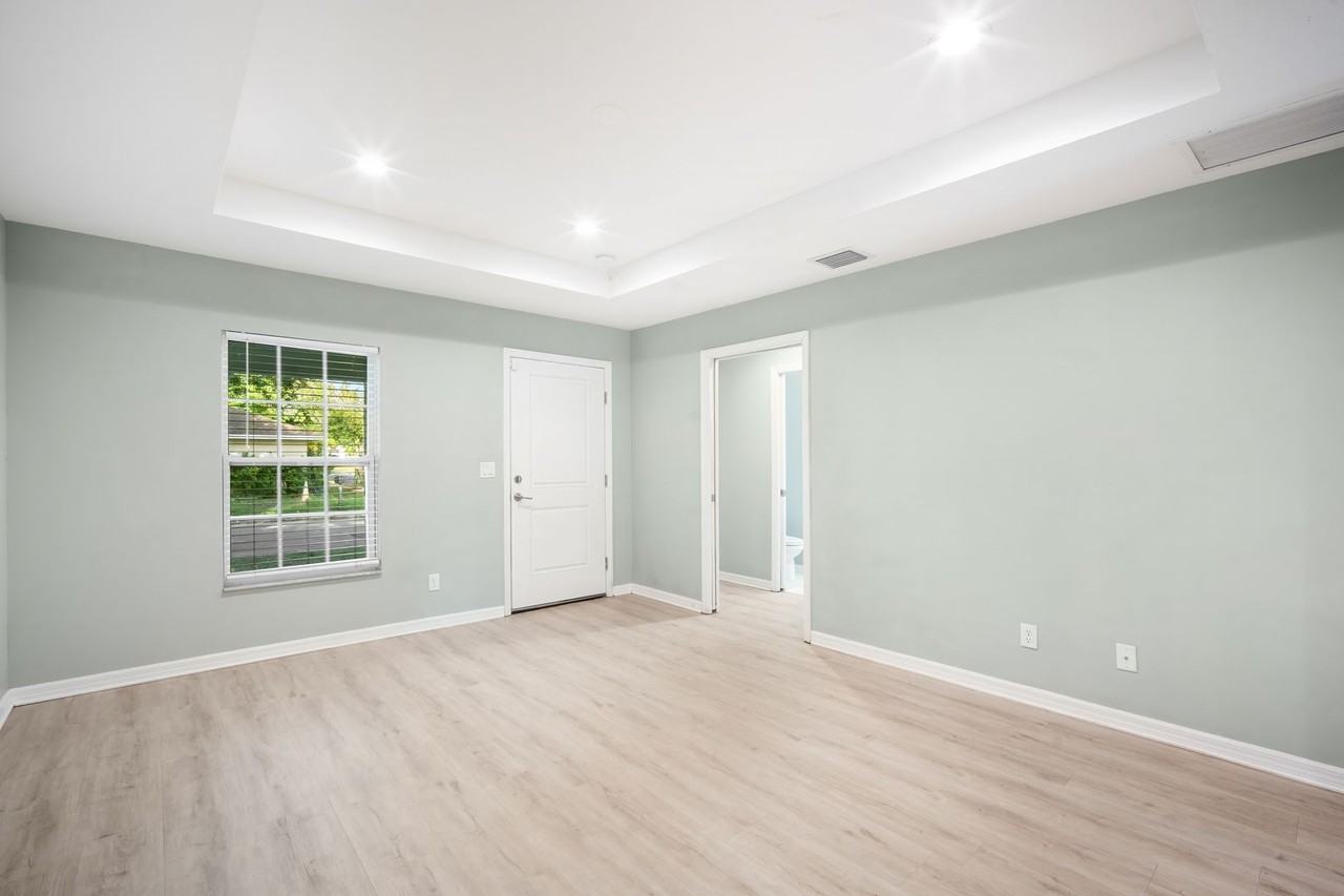 1101 2nd Street West - Photo 6 of 20