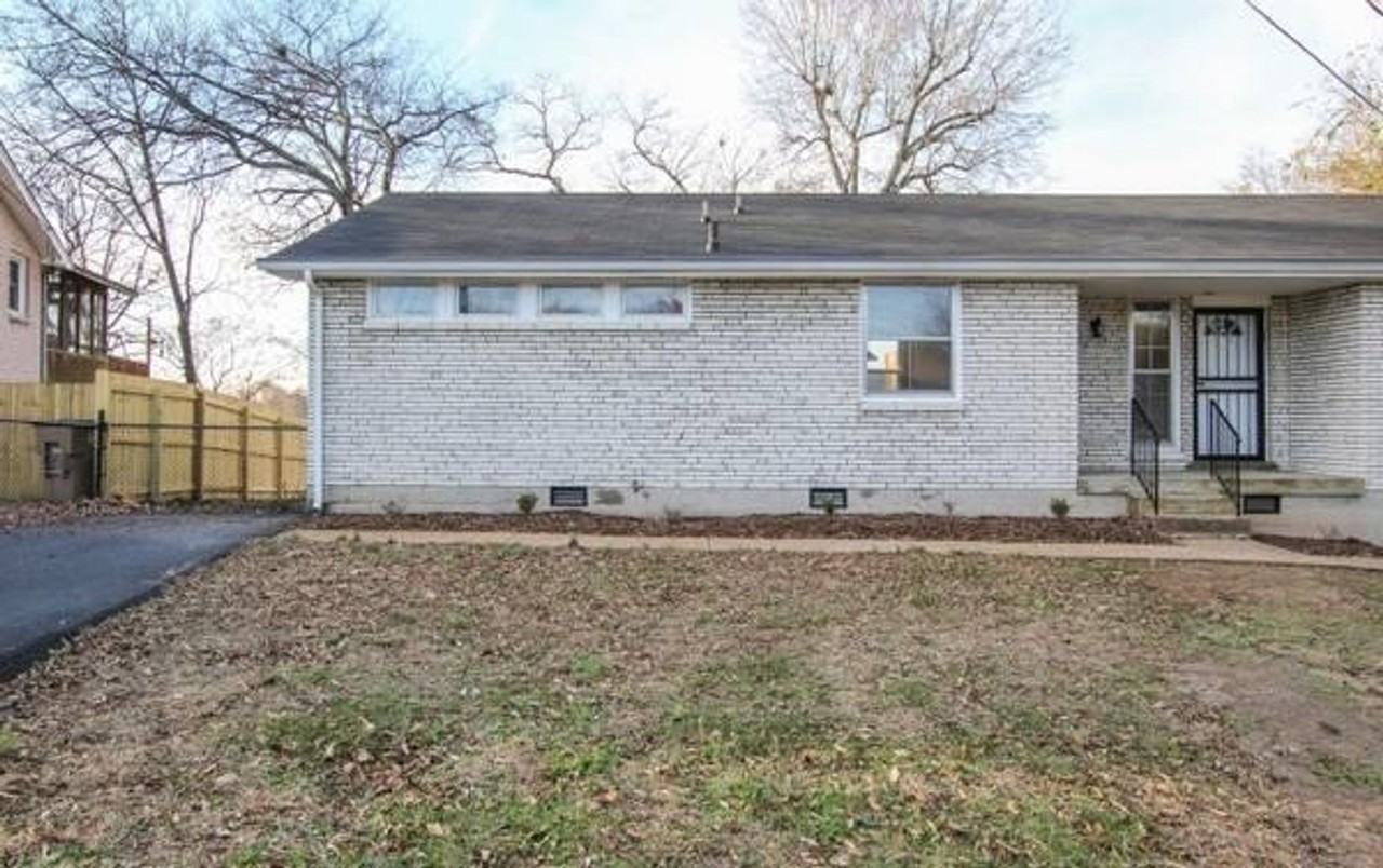 439 Capri Drive - Photo 2 of 17