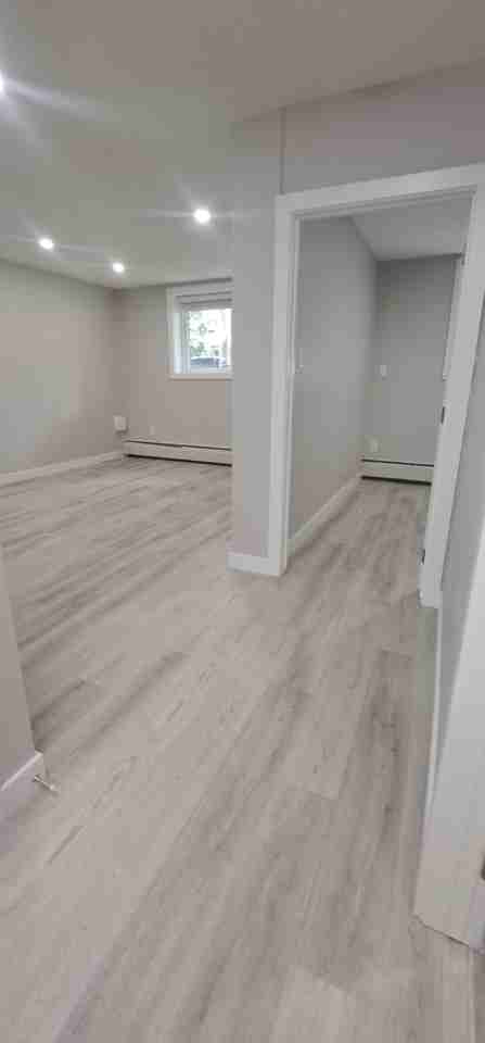 9938 - 9938 88 Ave #2 - Photo 3 of 13