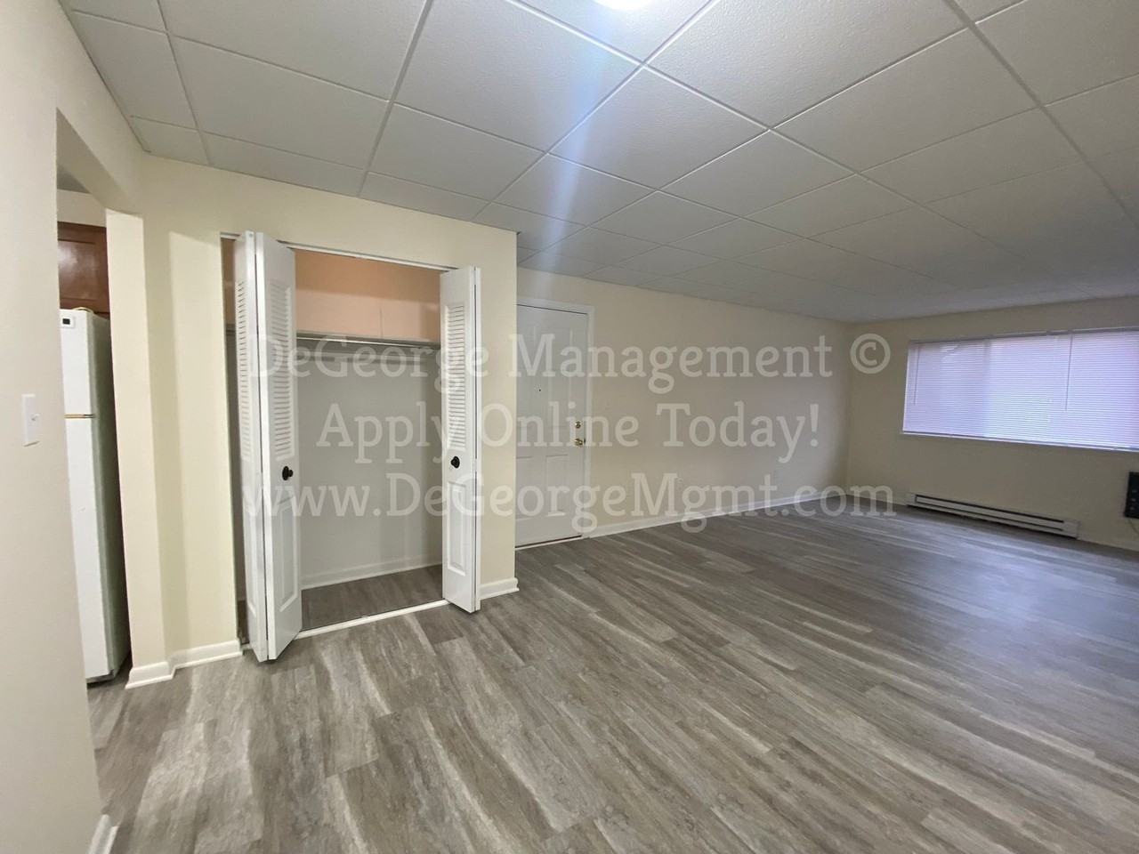 Parkway Apartments - Photo 7 of 38