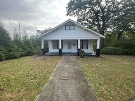 featured image of 707 Parkview St