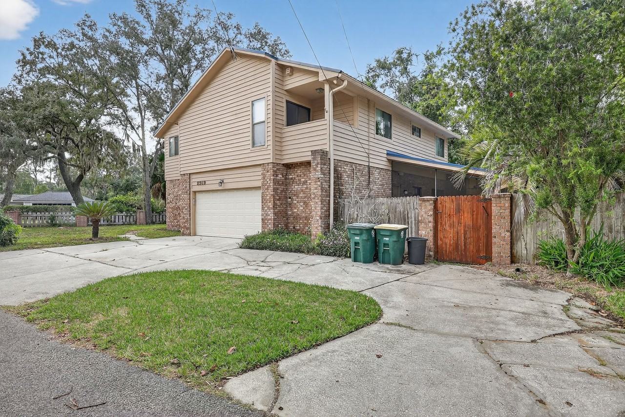 2919 Sandy Branch Ln - Photo 3 of 32