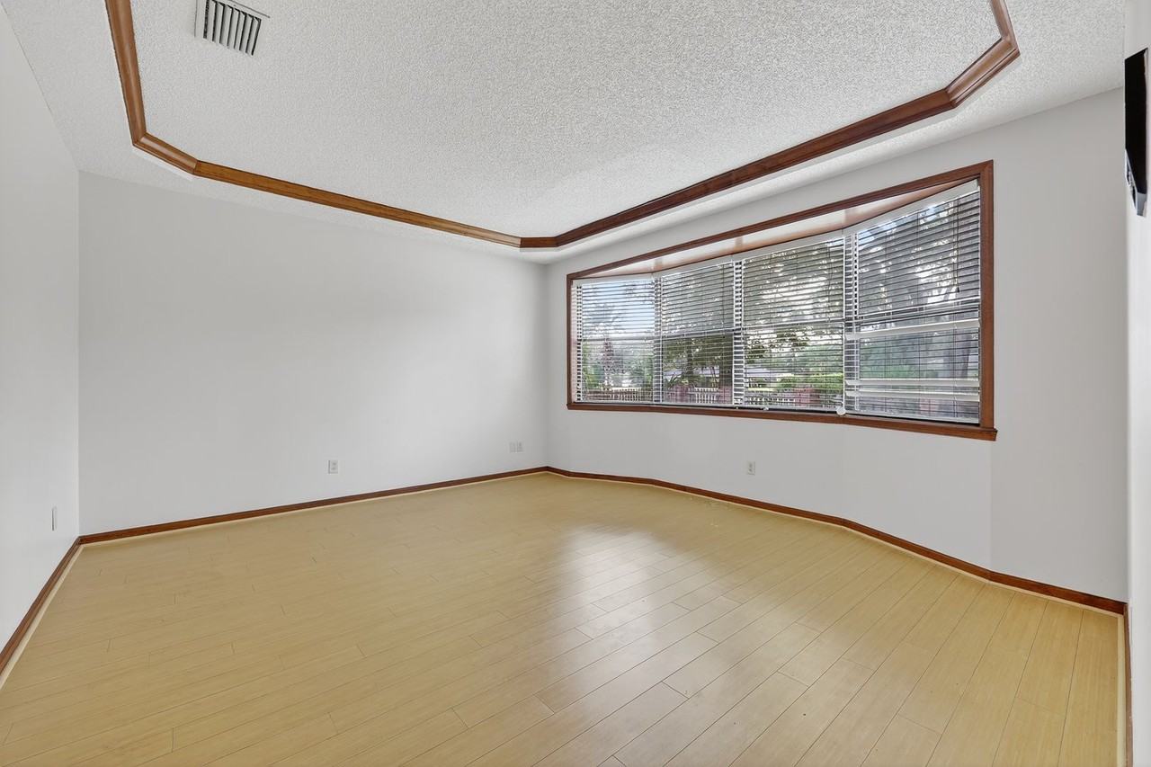 2919 Sandy Branch Ln - Photo 7 of 32