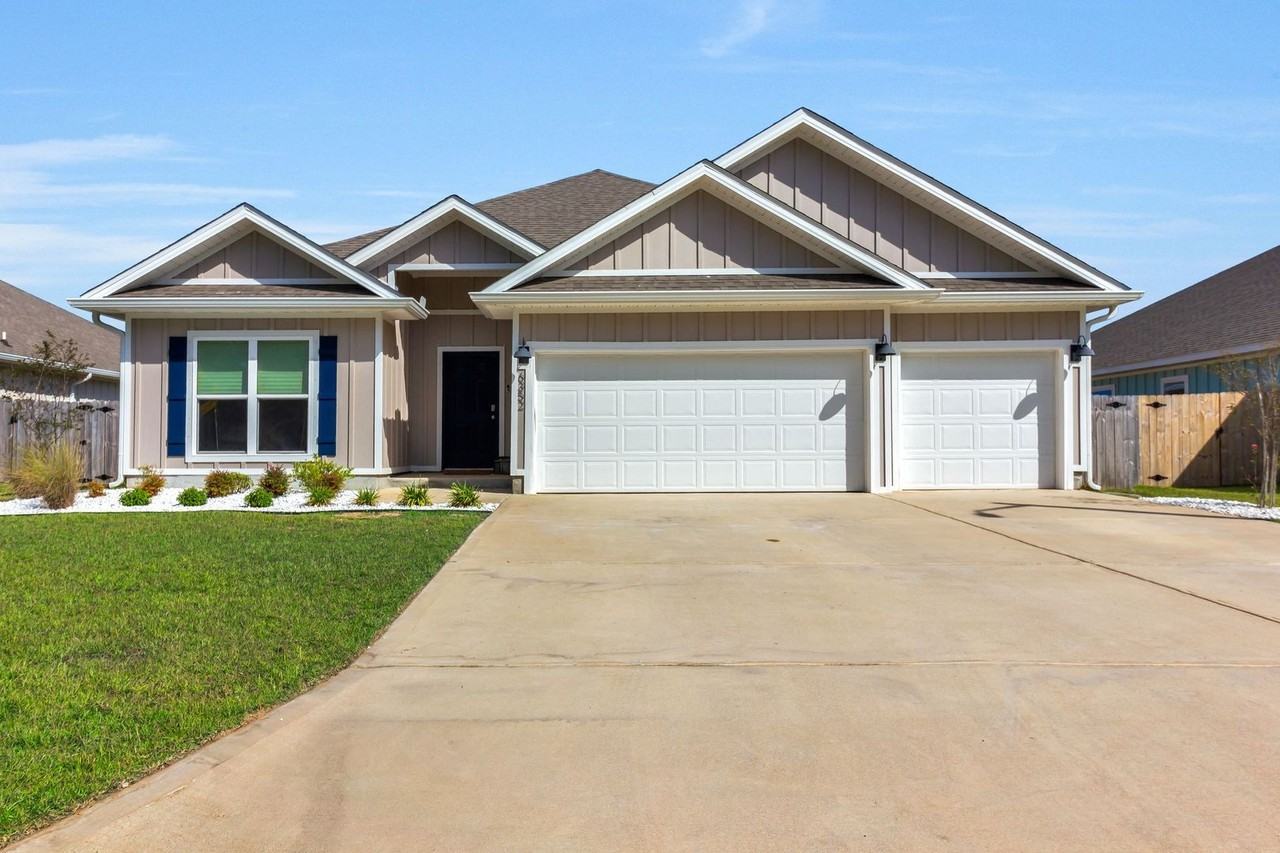 6352 Forest Bay Ave - Photo 3 of 36