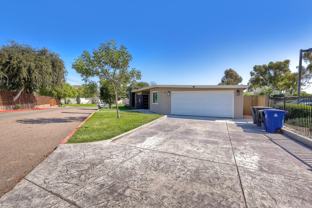 Club View Terrace - Photo 1 of 1