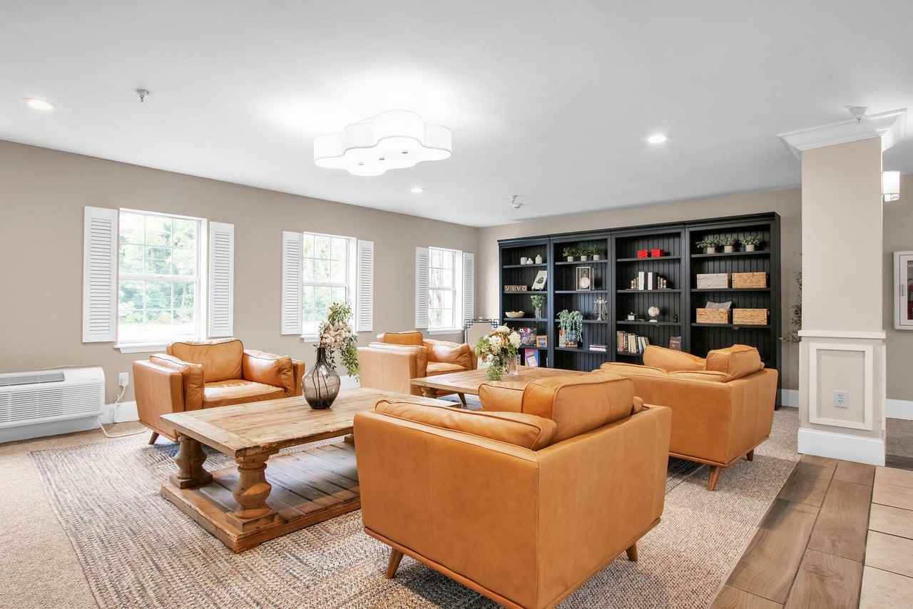 Vivo Living Summerville - Photo 4 of 18