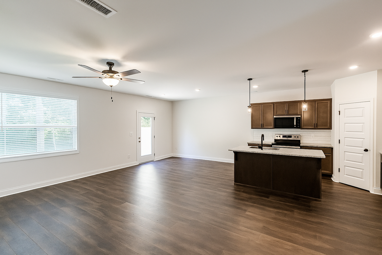 133 Calluna Dr - Photo 2 of 13