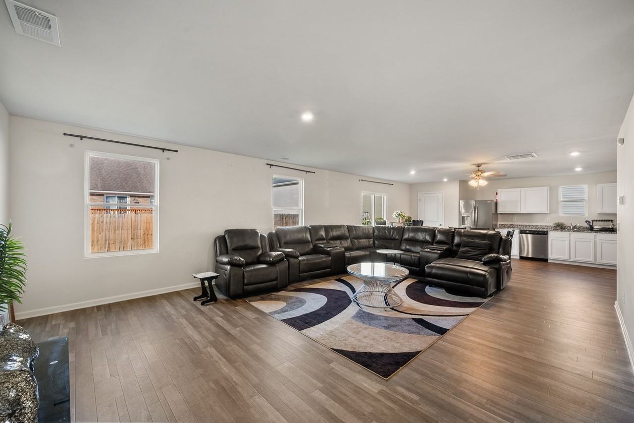 268 Cupp Cir - Photo 4 of 13