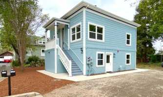 featured image of 1220 Randolph St