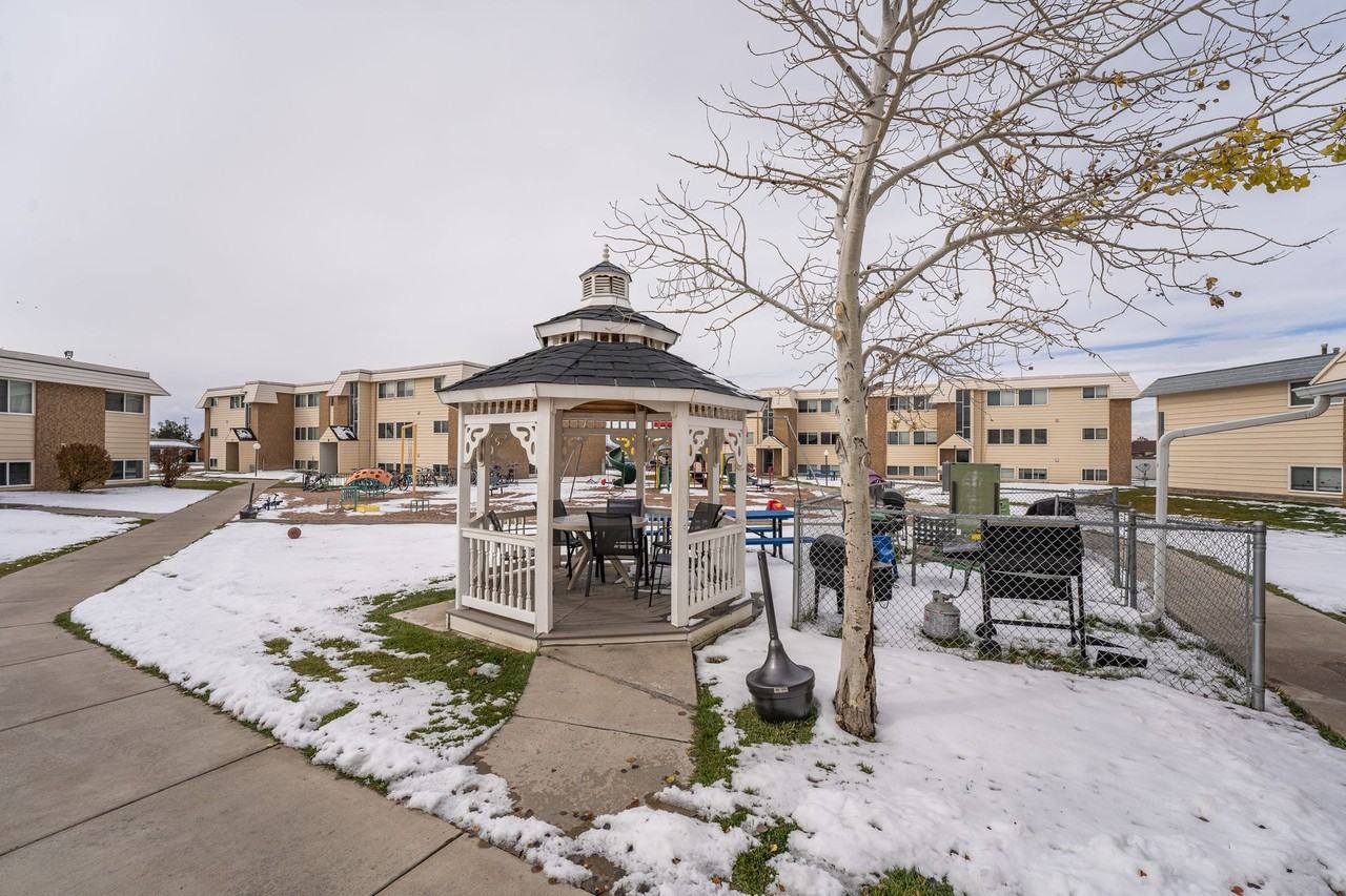 University Heights (KC-AM) - Photo 3 of 21