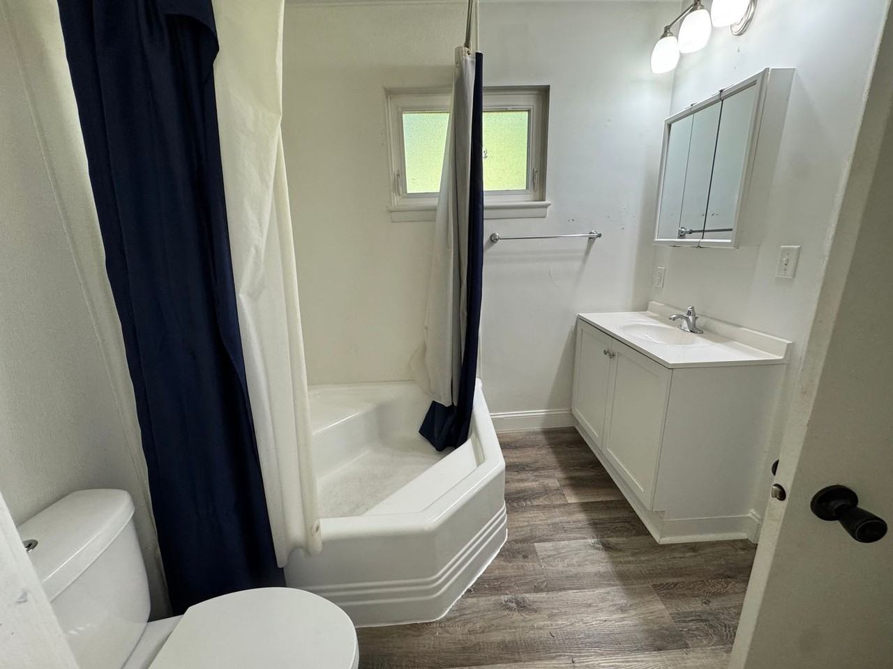 1185 27th St - Photo 7 of 20