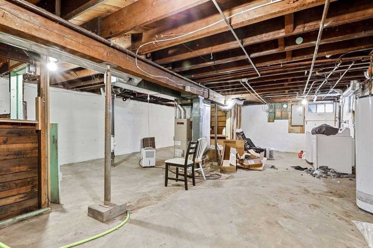 1512 Hague Ave - Photo 6 of 21