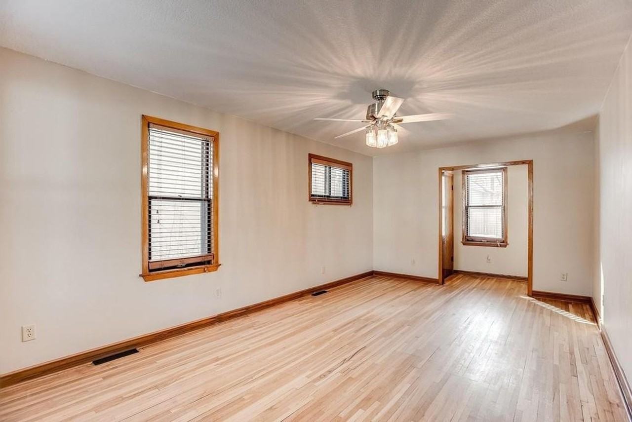 2012 Saint Clair Ave - Photo 2 of 33