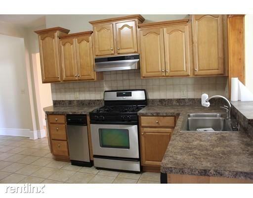 31 Church St - Photo 3 of 7