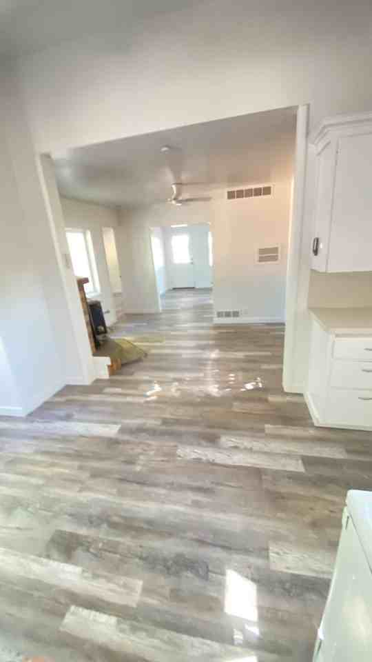 21212 Main St - Photo 4 of 20