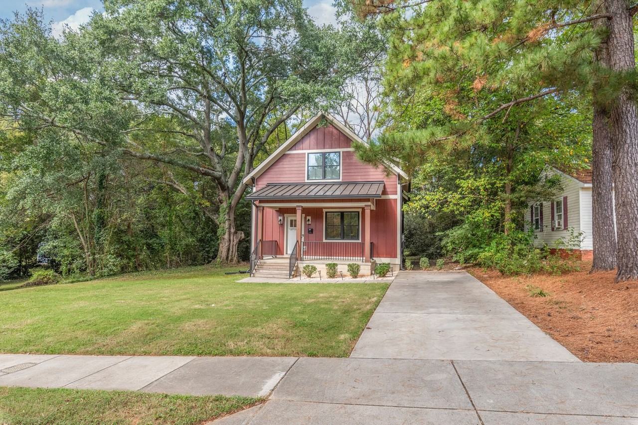 712 Seldon Dr - Photo 2 of 39