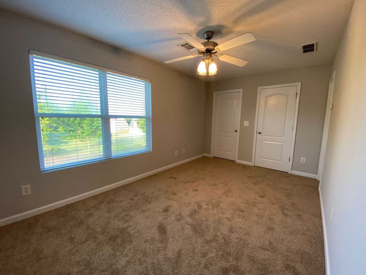 450 Bridgewater Way - Photo 6 of 12