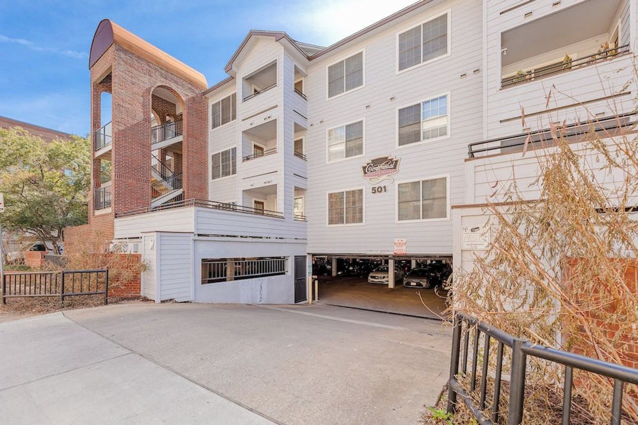 501 W 26th St #117 - Photo 3 of 3