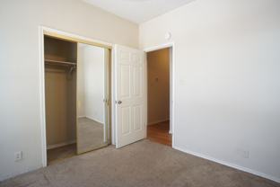 914 W 26th St #102 - Photo 1 of 1