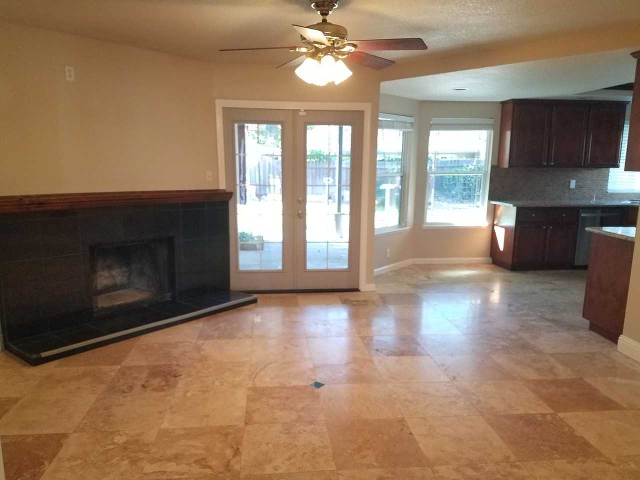 1116 Oak Ridge Dr - Photo 5 of 13