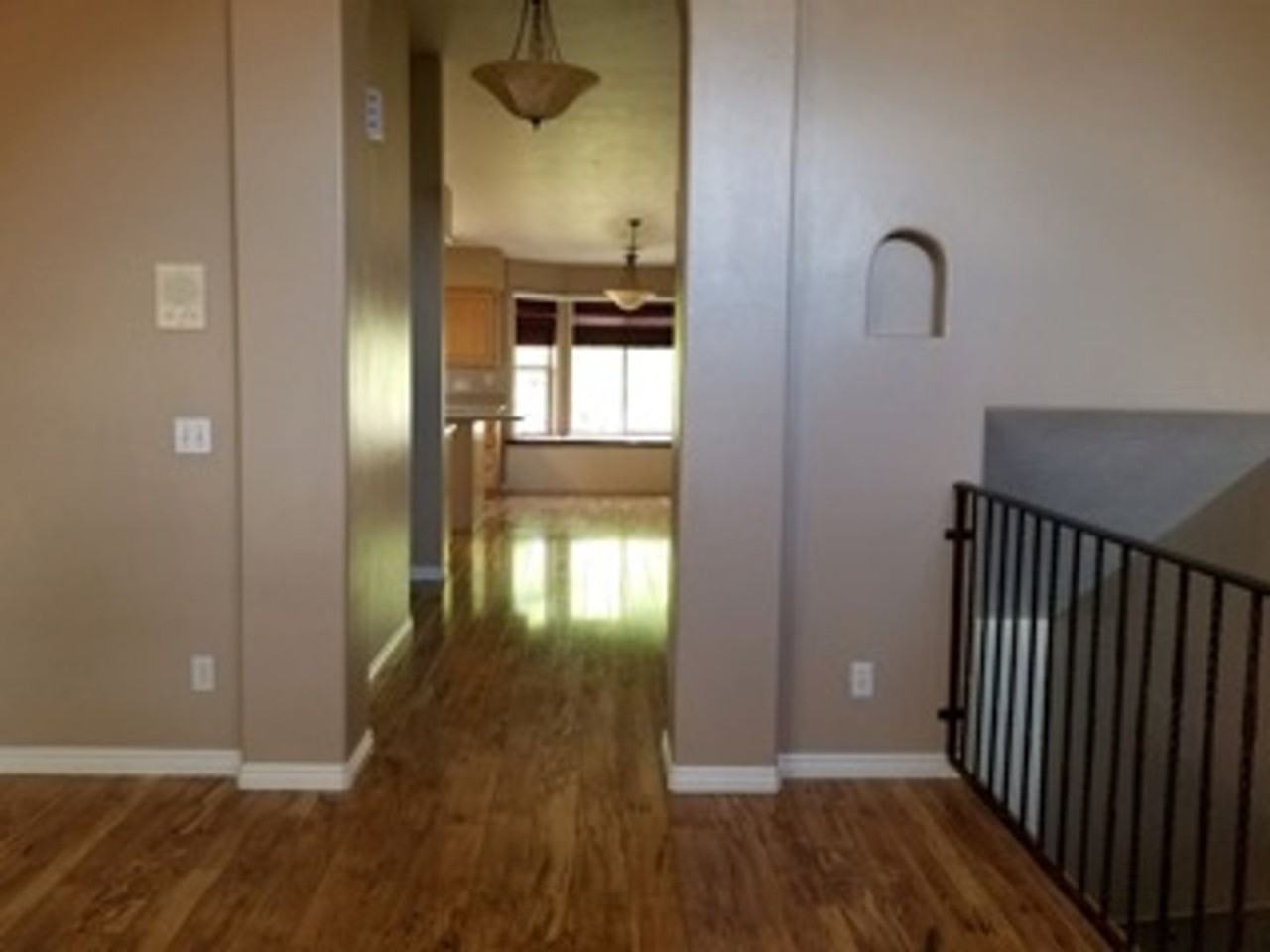 3019 Bayberry Cir - Photo 3 of 31