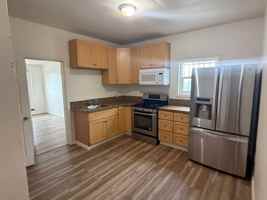 featured image of 400 Bissell Ave