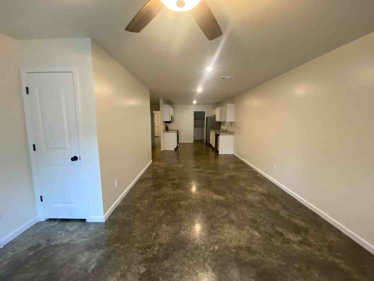 510 Floyd St - Photo 2 of 11