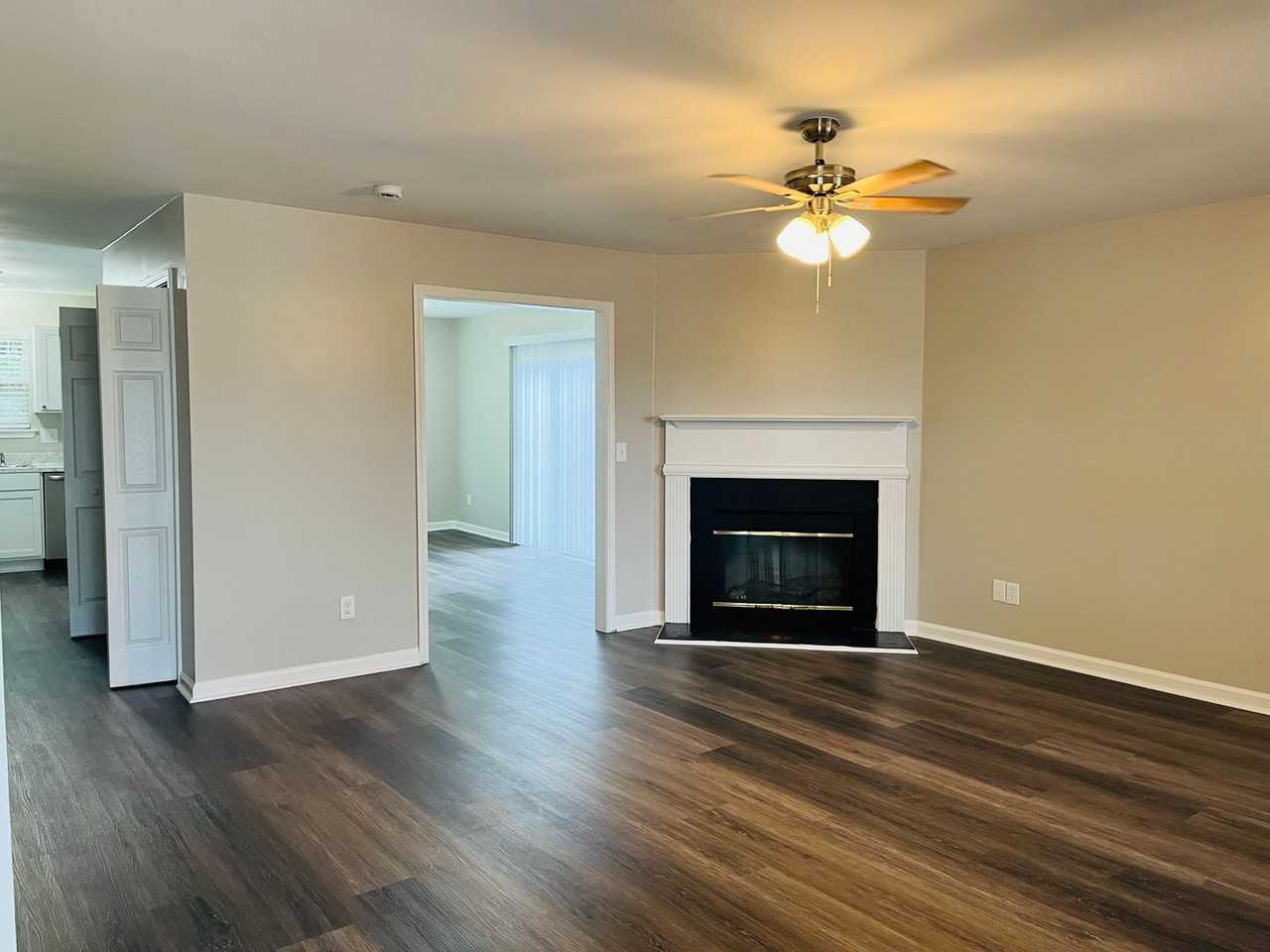 3510 Brookstone Way - Photo 3 of 31