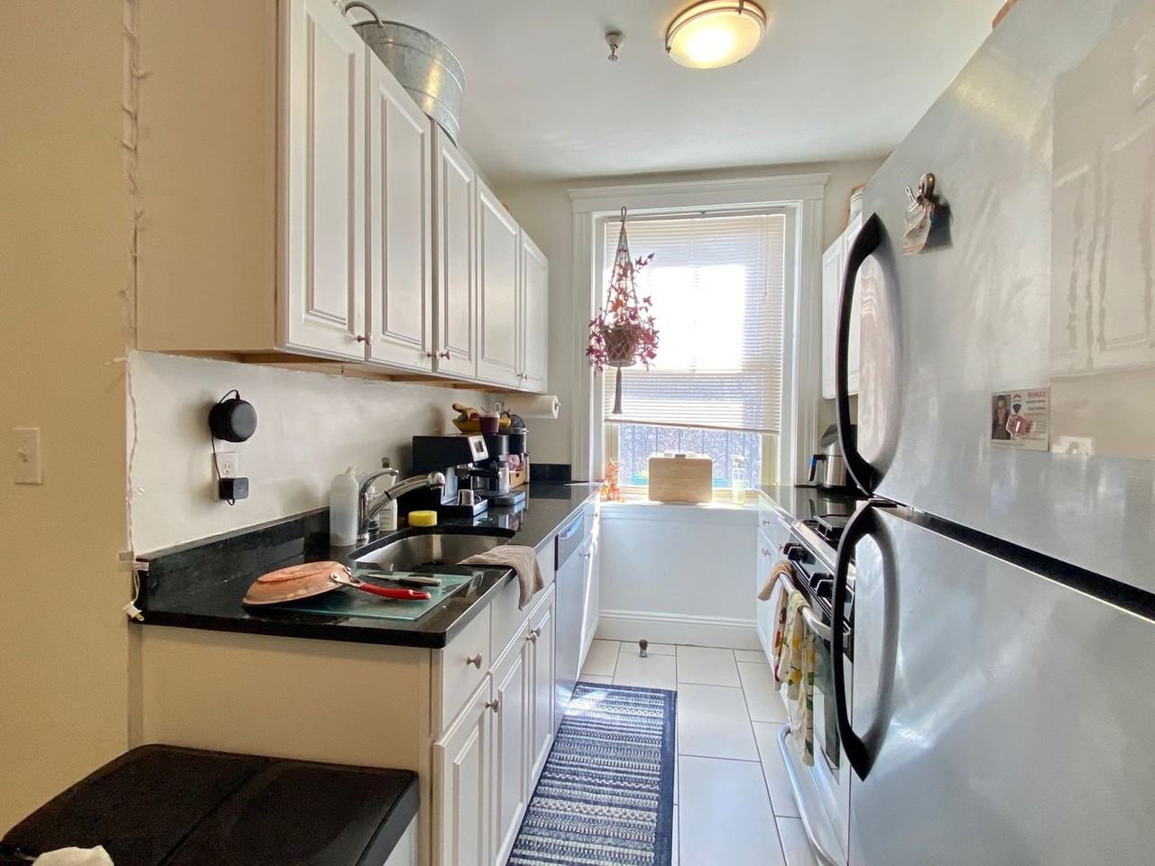 1863 Commonwealth Ave - Photo 2 of 13