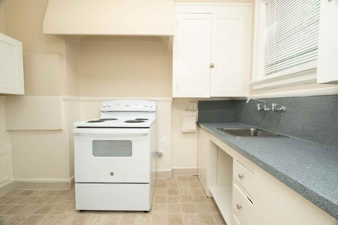 4929 SE Hawthorne Blvd. - Photo 2 of 17