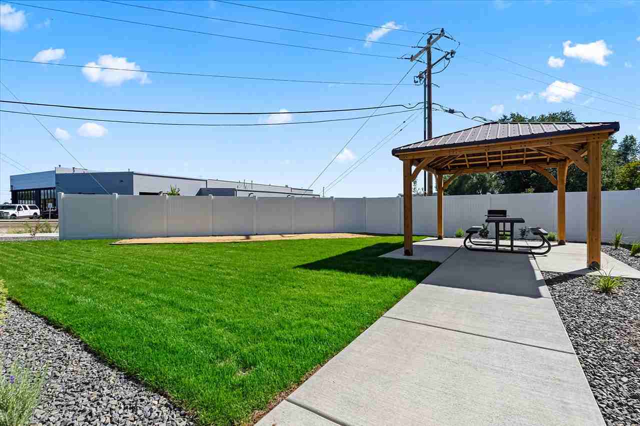 Midway Townhomes - Photo 6 of 50