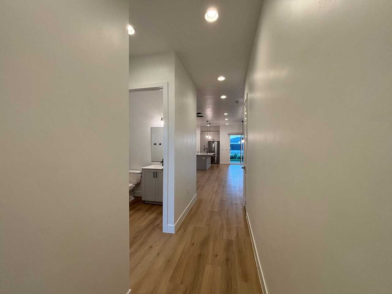 2916 E Snowberry Dr - Photo 3 of 47
