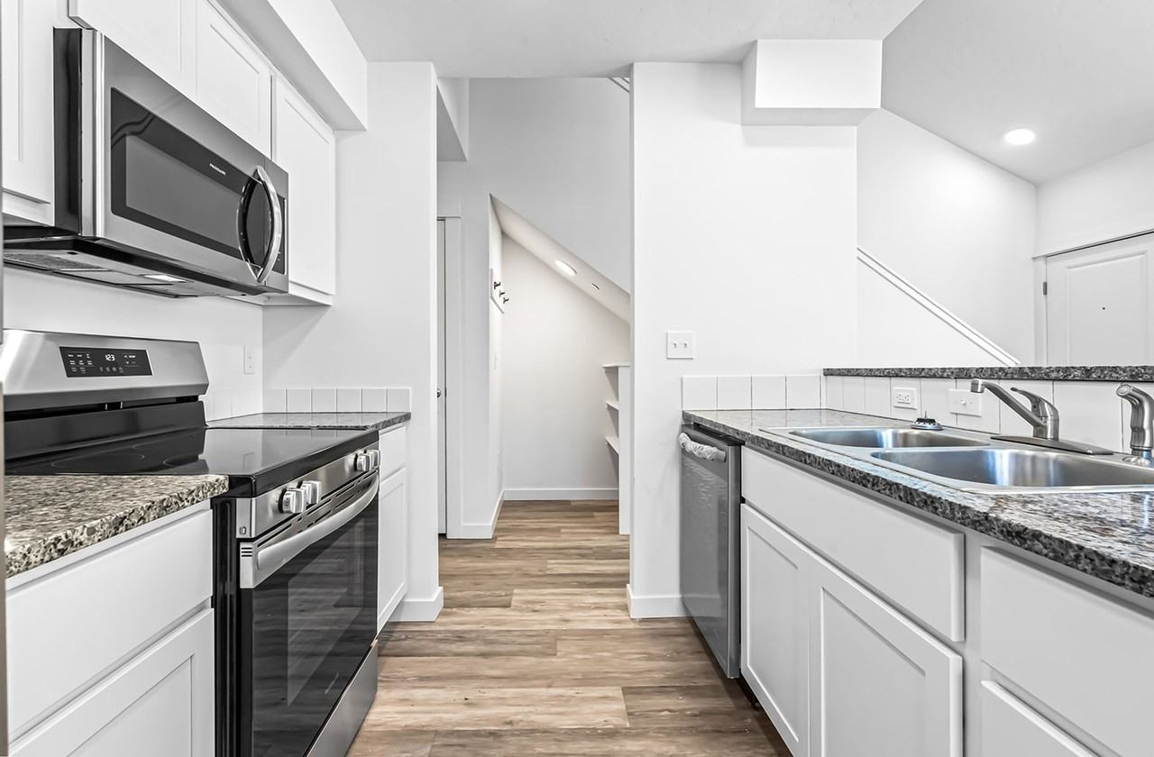 Happy Valley Townhomes - Photo 7 of 22