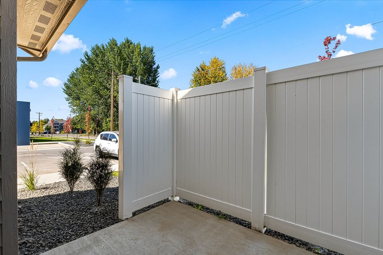 Happy Valley Townhomes - Photo 5 of 22