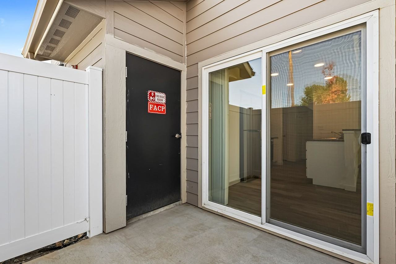 Happy Valley Townhomes - Photo 6 of 22