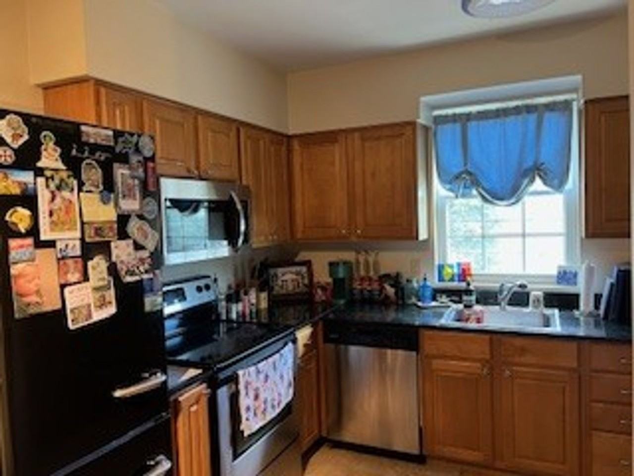 301 Seattle St #11 - Photo 5 of 8