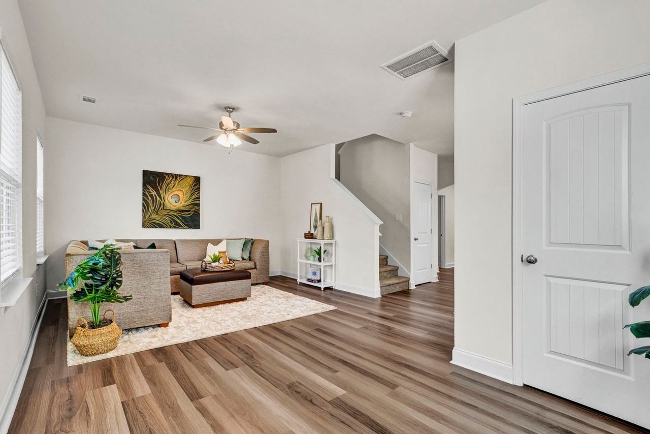 111 N 3rd St - Photo 2 of 42