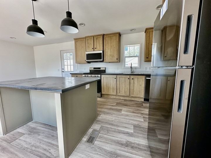 29 Hartland St N #29HA - Photo 2 of 18